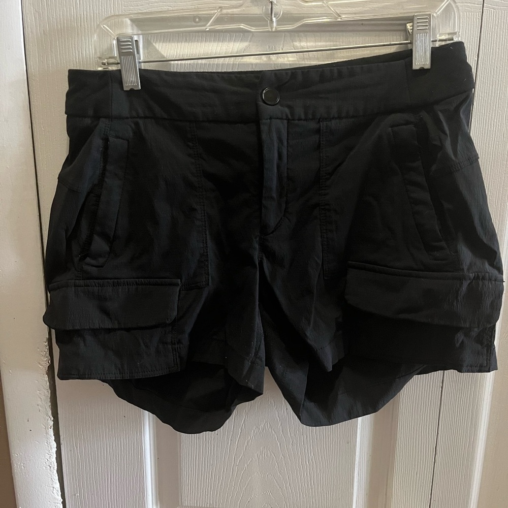 Athleta Outdoor Hiking Performance Black Women's Cargo Shorts Summer